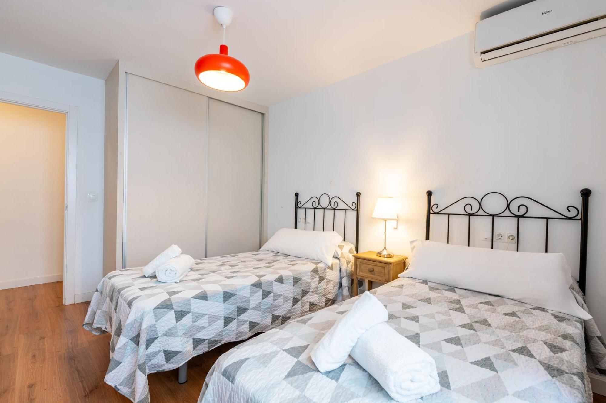 Sn Parking Incluido 3bd 2bth Excelente Ubicacion * Sevilla